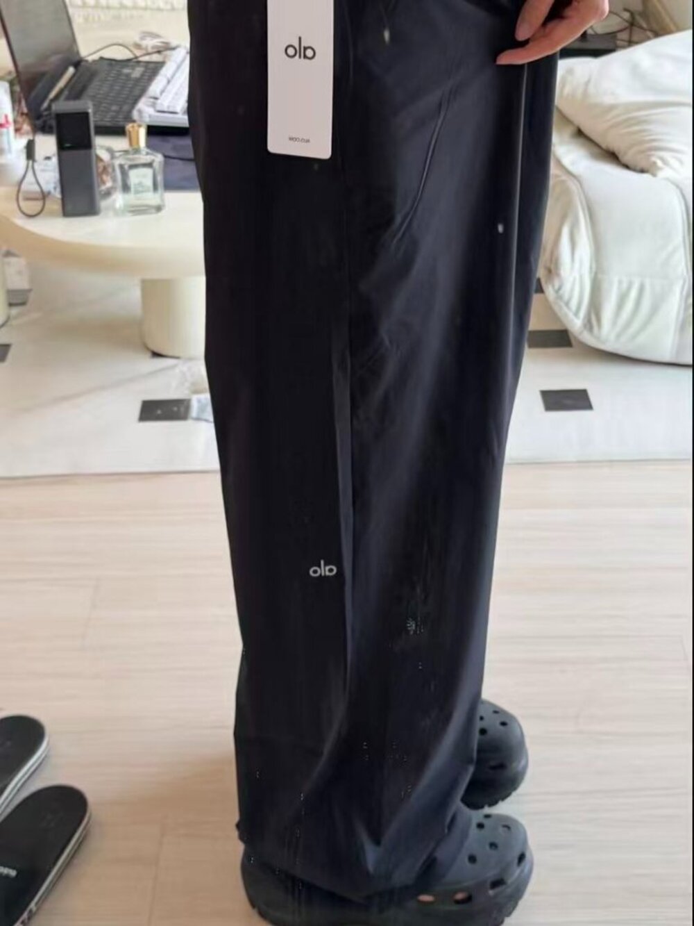 NWT ALO Yoga "Miracle Pants" 🥇Suit Up Trouser Black | Regular 30” - Picture 8 of 8
